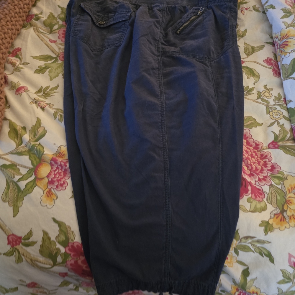 Sonoma Navy & Tan Cropped Pants LOT Of 2 - Picture 2 of 9